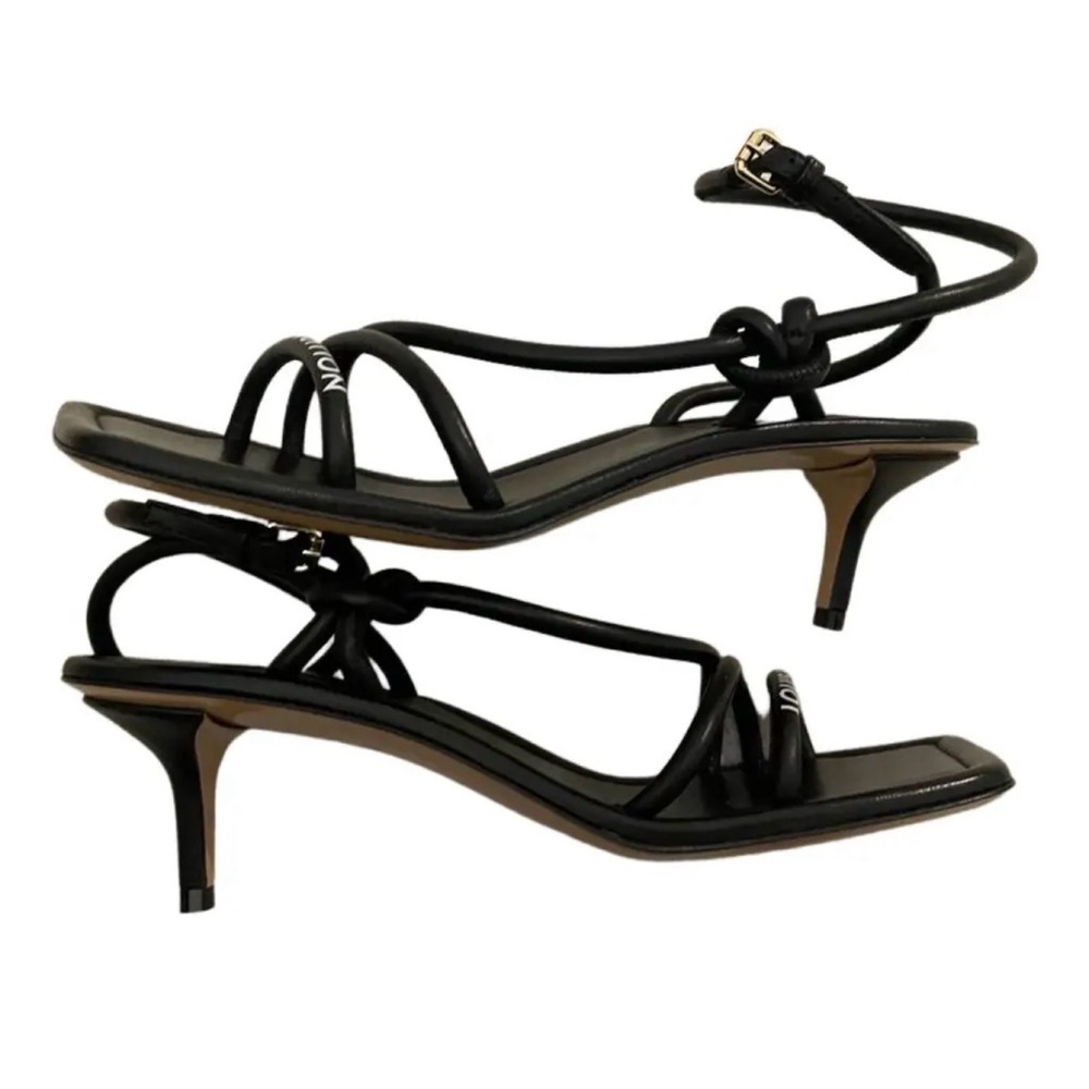 Sandals Louis Vuitton Strappy
Heel black 37 - Picture 3 of 12